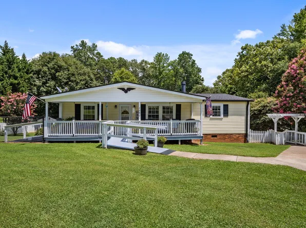 6086 Matti Ln, Oxford, NC 27565