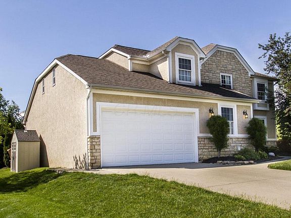 4th image of 460 Legacy Ct