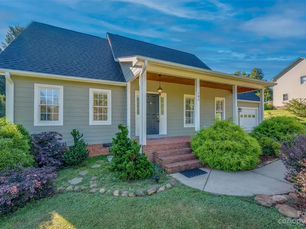 105 Cameron Dr, Rutherfordton, NC 28139