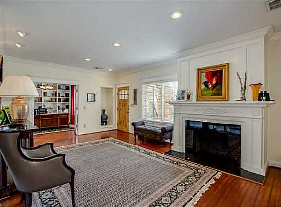 4th image of 1721 NE 63rd St