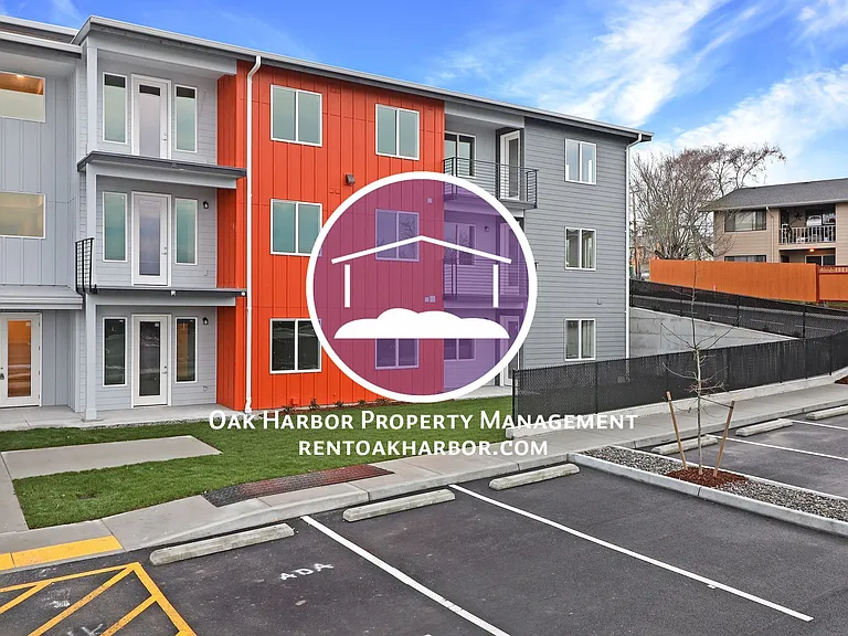 Barrington Apartments — Photo 5