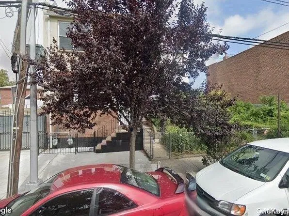 79-13 31st Avenue, East Elmhurst, NY 11370