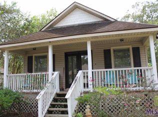 21094 Diversion Canal Rd, Maurepas, LA 70449