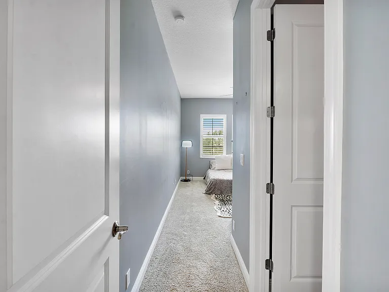 11525 NW 81st Pl — Photo 44