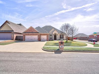 1300 Presidio Dr, Norman, OK, 73072