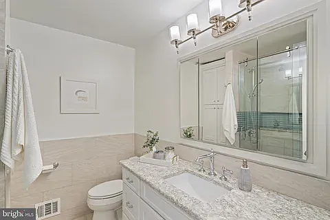 3711 Spicewood Dr — Photo 19