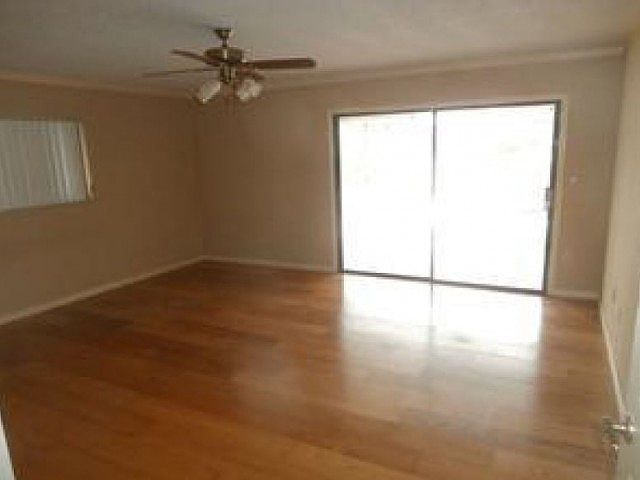 2nd image of 10221 Sunburst Ct