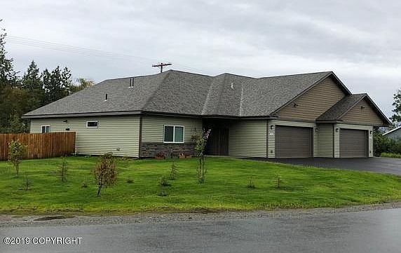 1st image of 1180 N Elkhorn Dr #A