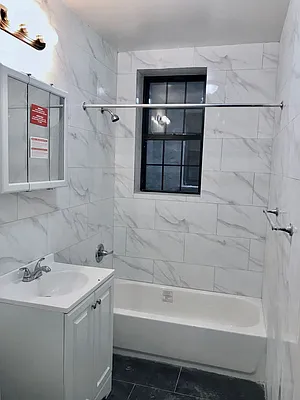 Rented by Zjama Realty Corp | media 9
