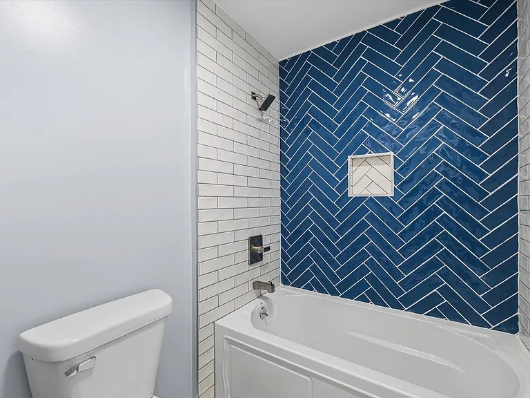 1306 Roberto Rd — Photo 28