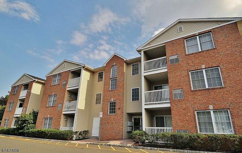555 Grant St UNIT 106, Linden, NJ 07036 | Zillow