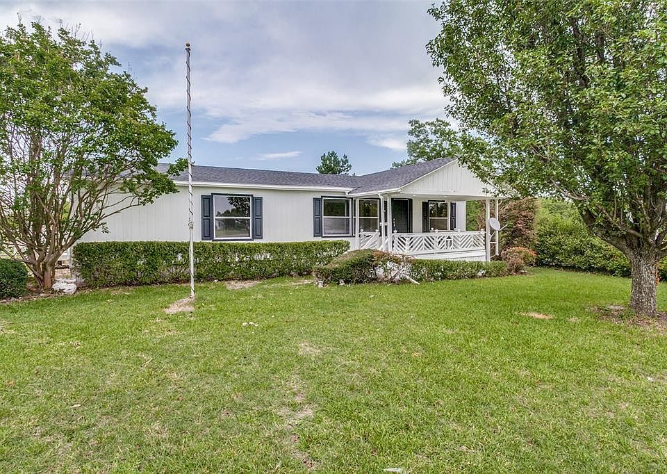1st image of 5945 Shady Hill Cir