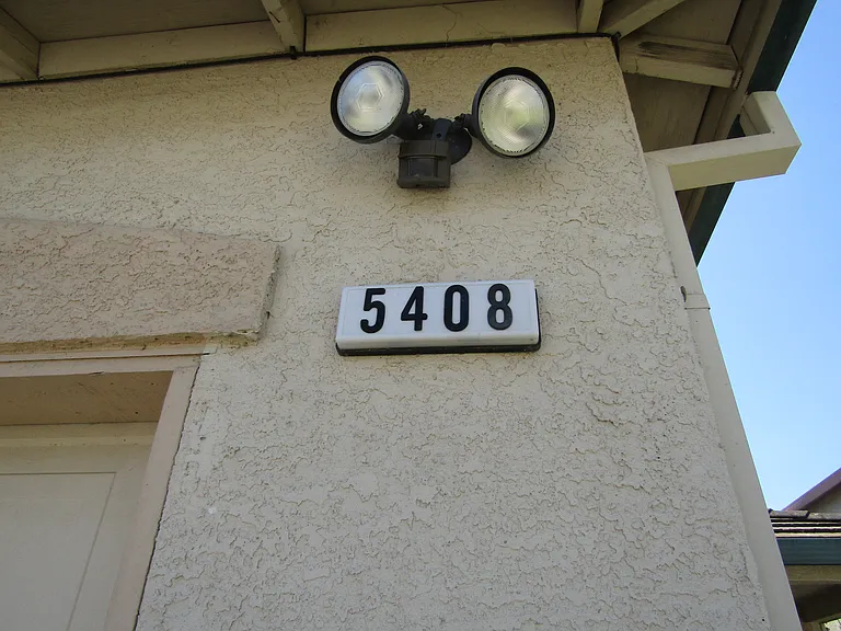 5408 Moonlight Way — Photo 3