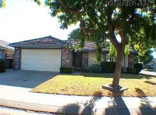 820 Deer Park Dr, Modesto, CA 95358
