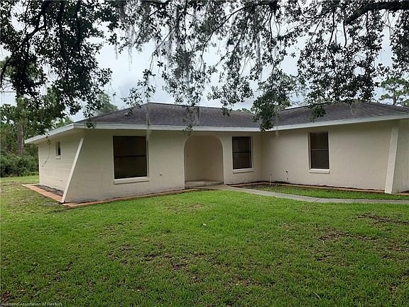 2nd image of 3017 Beech Ave