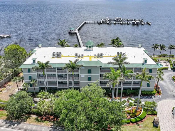 5114 Melbourne St #A202, Punta Gorda, FL 33980