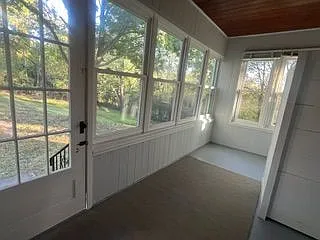 8 Summit St #FIRST FLOO — Photo 9