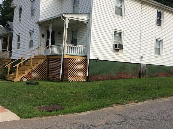 5th image of 322 Wadsworth St
