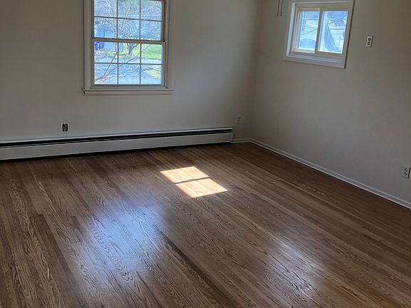 2nd image of 19 Lancet Way