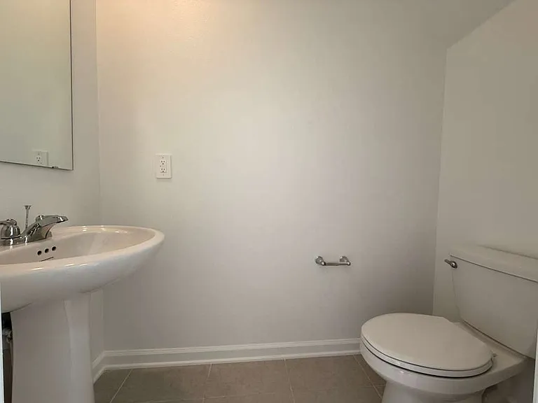 2728 Lookout Ridge Rd — Photo 3