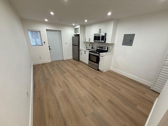 3rd image of 1282 NW 35th St #6
