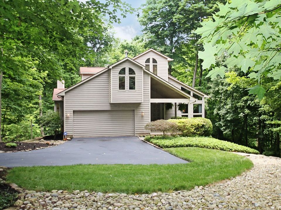 1st image of 2906 Sarnia Ct