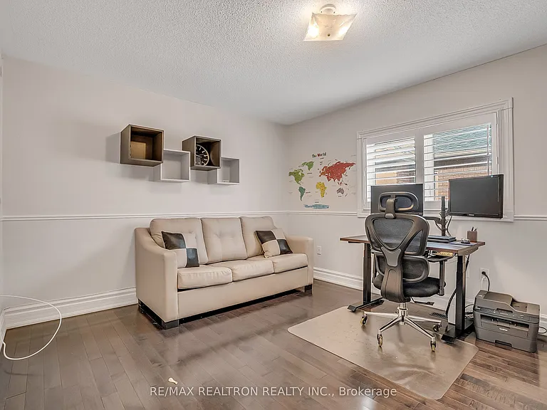 351 Brookside Rd — Photo 36