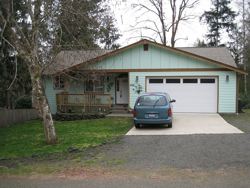 1st image of 700 E Wood Ln