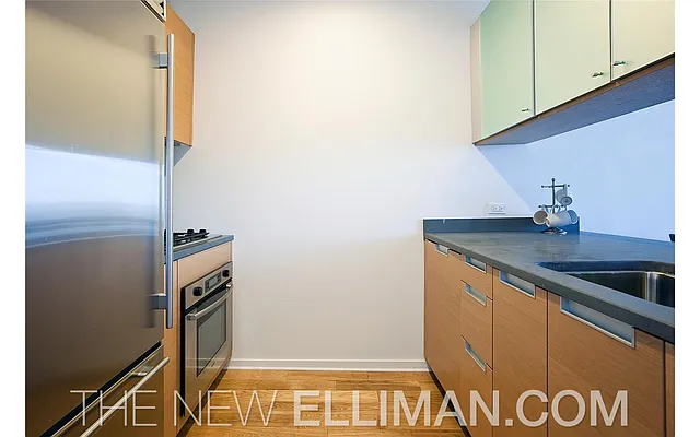 Sold by Douglas Elliman | media 17