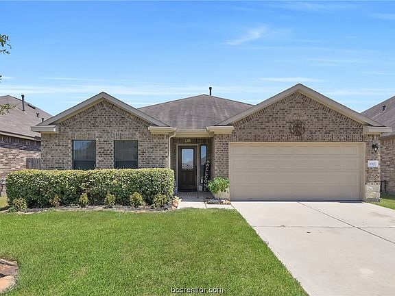 2nd image of 10107 Red Tamarack Ln