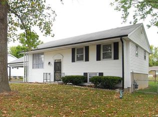 241 Chrysler Dr, Fenton, MO 63026