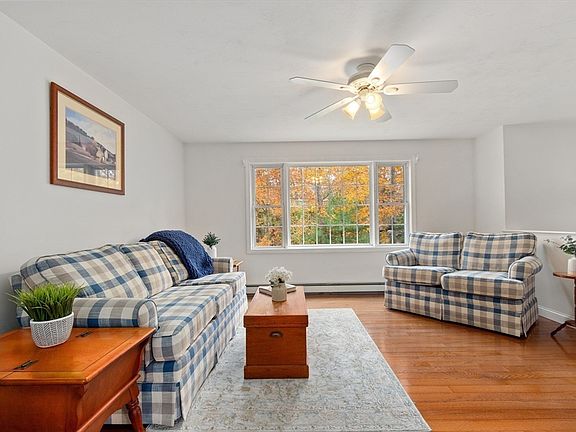 3rd image of 51 Anthony St