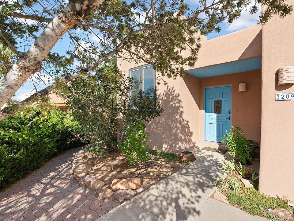 1st image of 3209 Casa Rinconada