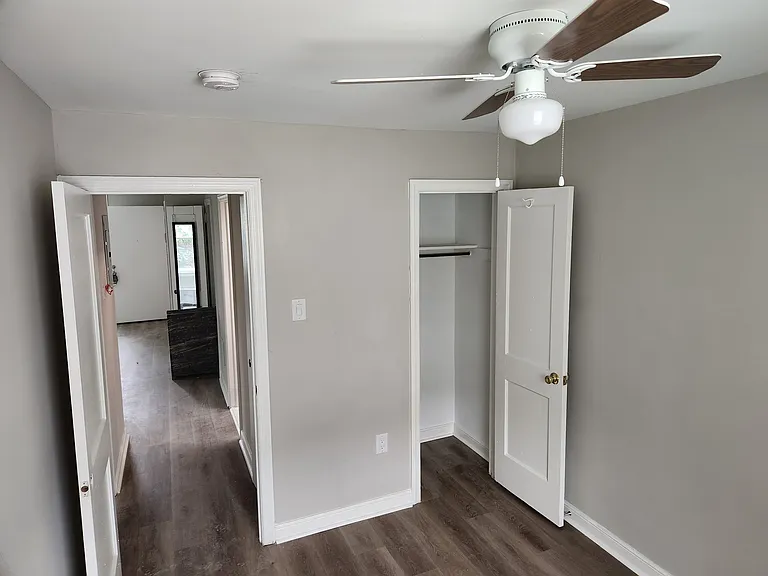 611 Glenview St #2 — Photo 3