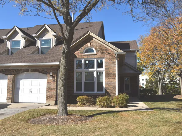 180 Willow Pkwy, Buffalo Grove, IL 60089