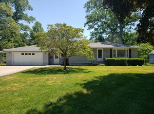 947 Bob Ave, Muskegon, MI 49445