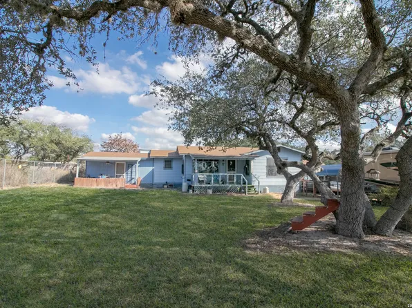 16472 N State Highway 16, Poteet, TX 78065