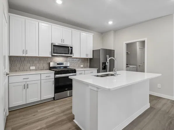 13232 Piney Woods Dr, Rowlett, TX 75089