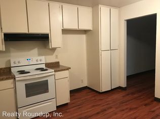 1917 Comstock Dr, Stockton, CA 95209