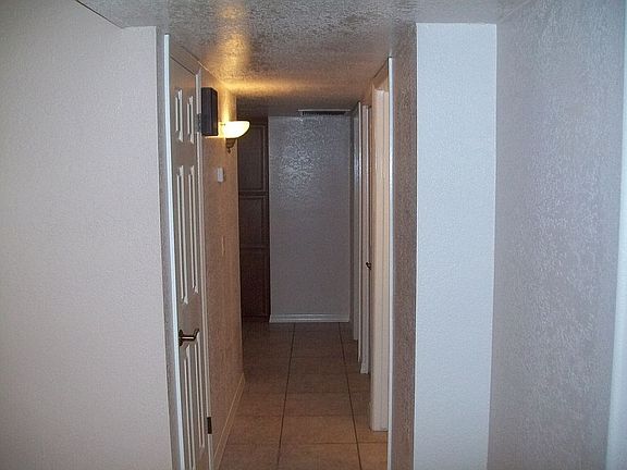 3rd image of 1649 N Jones Cir