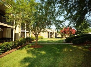 101 Hampton Lee Ct APT LC, Cary, NC 27513