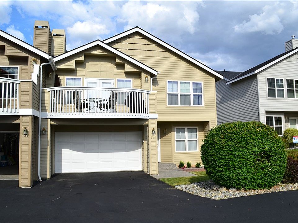 1st image of 224 E Parkway Dr