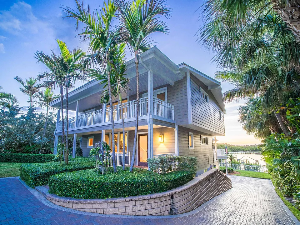 4000 S Ocean Blvd