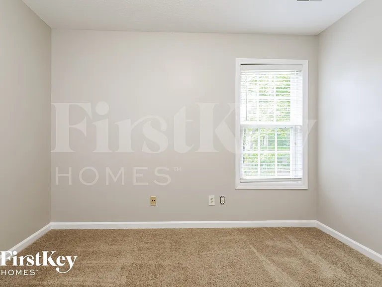 55 Foster Trace Dr — Photo 12
