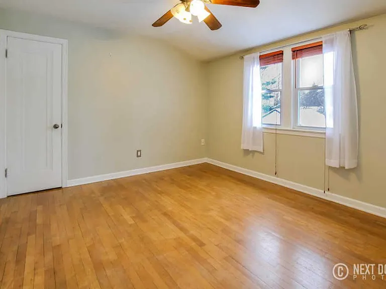 1319 Diamond Ave NE — Photo 13