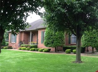 1817 Curtiswood Ln W, Springfield, TN 37172