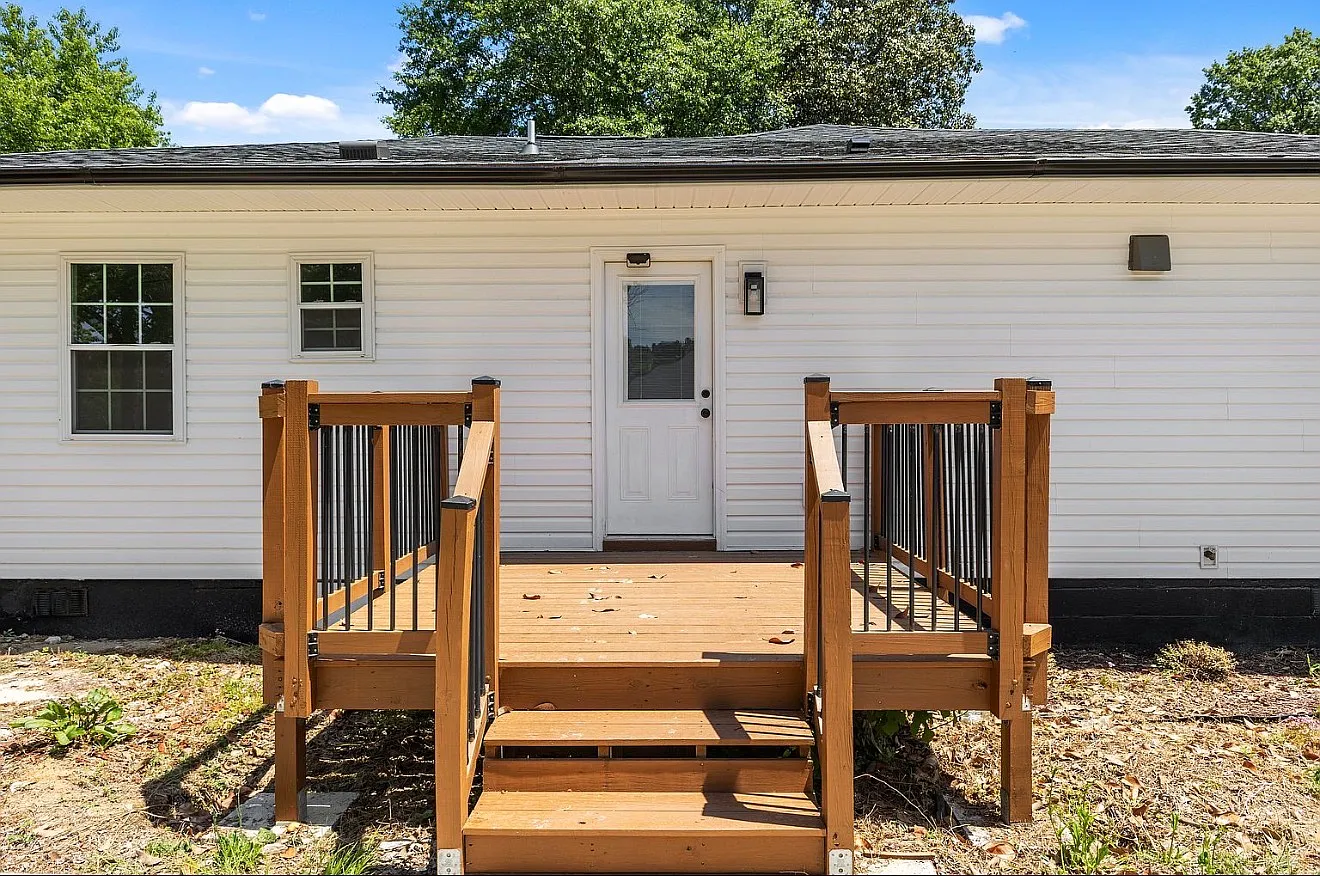 4 bed, 1486 sqft, $1,600 — Photo 4