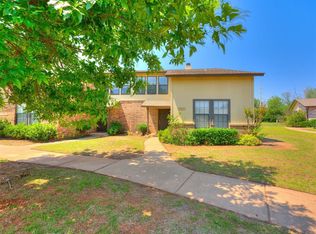 13819 Crossing Way W, Edmond, OK 73013