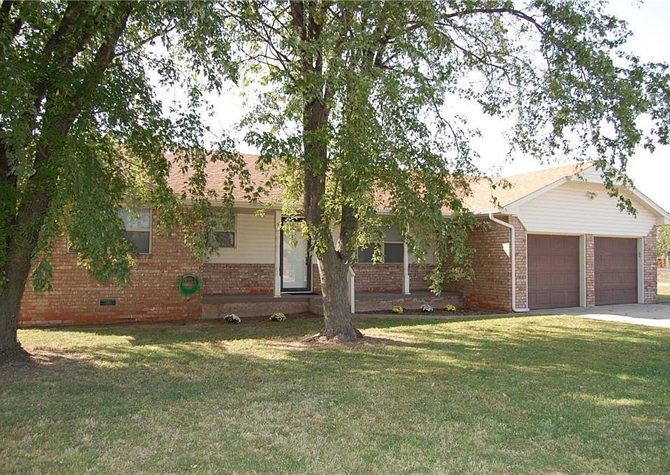1st image of 329 Park Dr