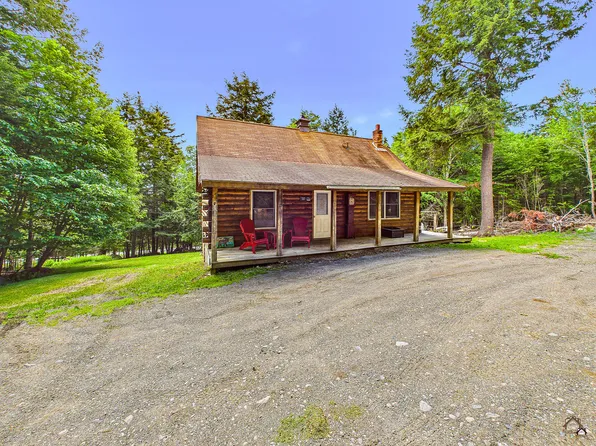 15 N Ridge Road, Beaver Cove, ME 04441